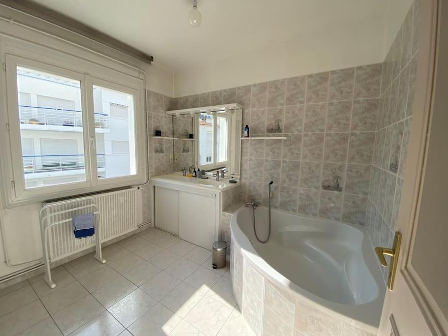 Maison Entre Marche Et Plages De Casa de Férias Royan